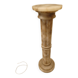 Illuminated marble column