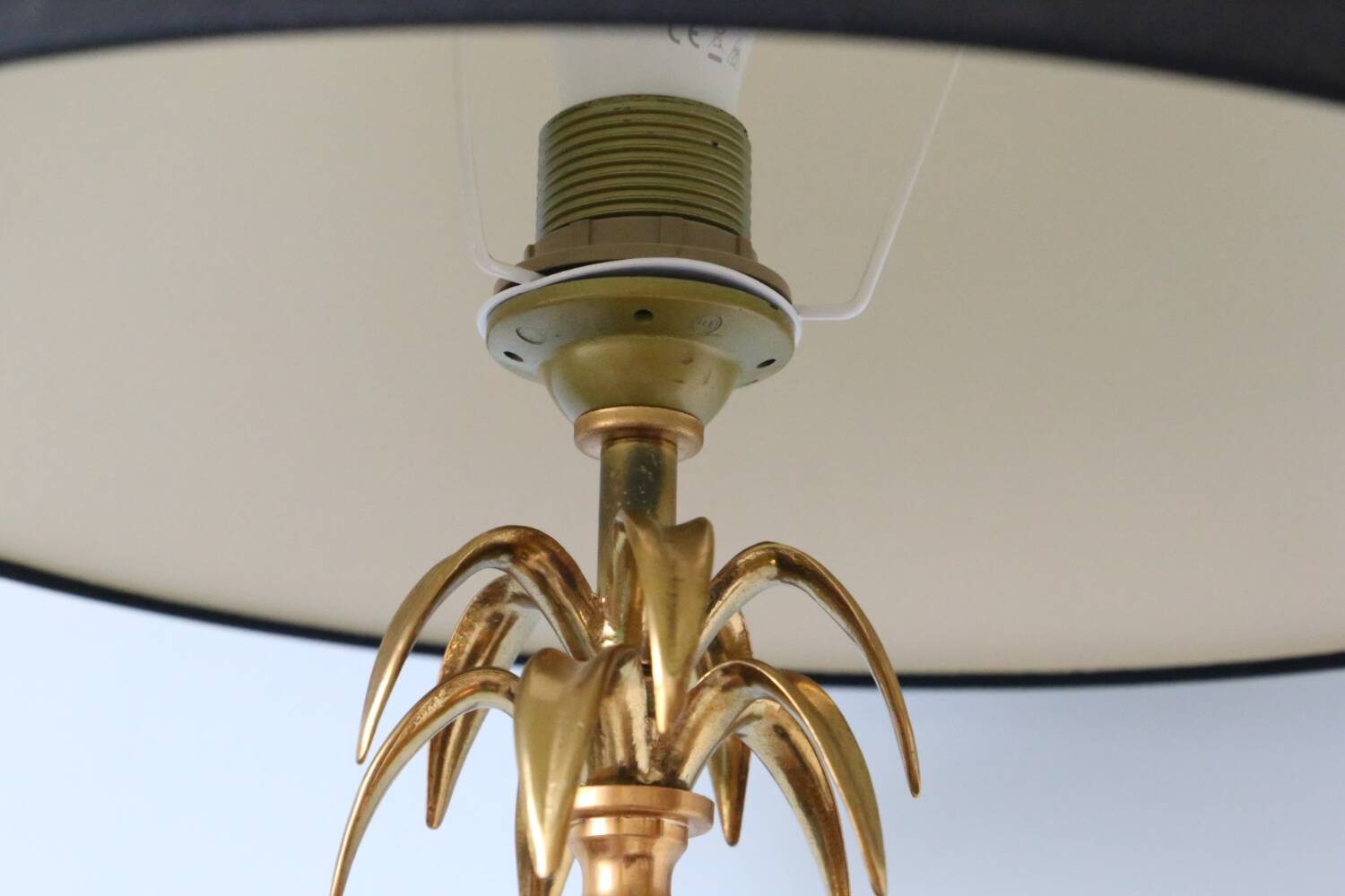 Pineapple lamp, Le Dauphin house, Koufra model