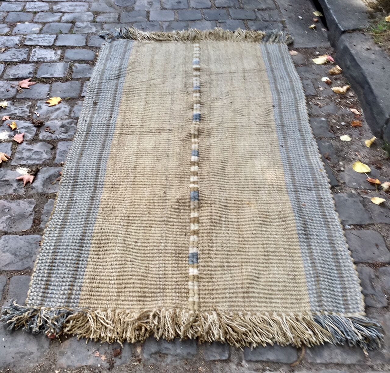 Carpet of Bedouin 100% wool 240 cm x 120 cm