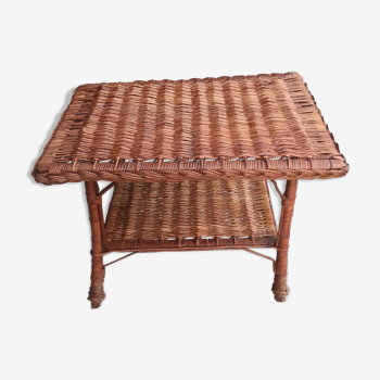 Braided rattan table