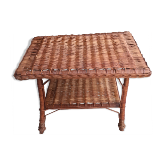 Braided rattan table