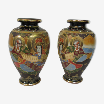 Pair of vases