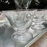 Service 6 coupes accompagnées d'une carafe et d'un pichet assortis