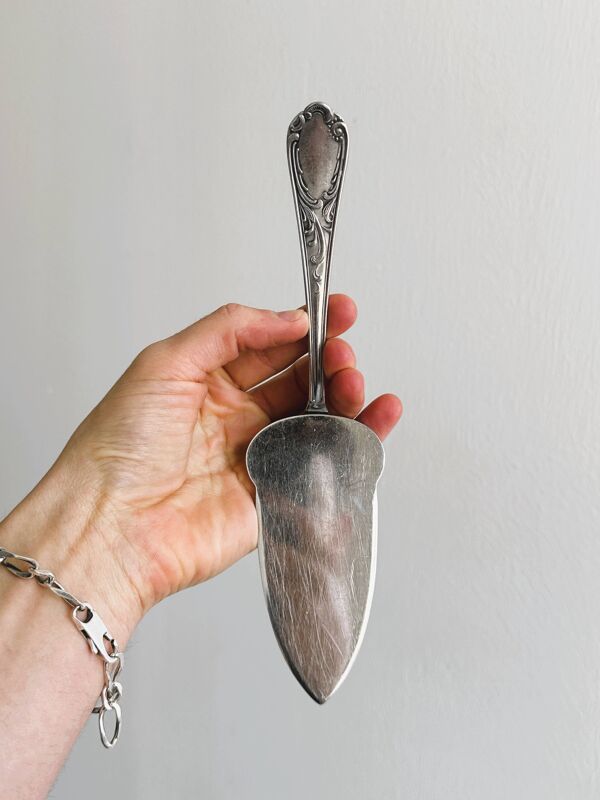 Service de couverts en métal argenté