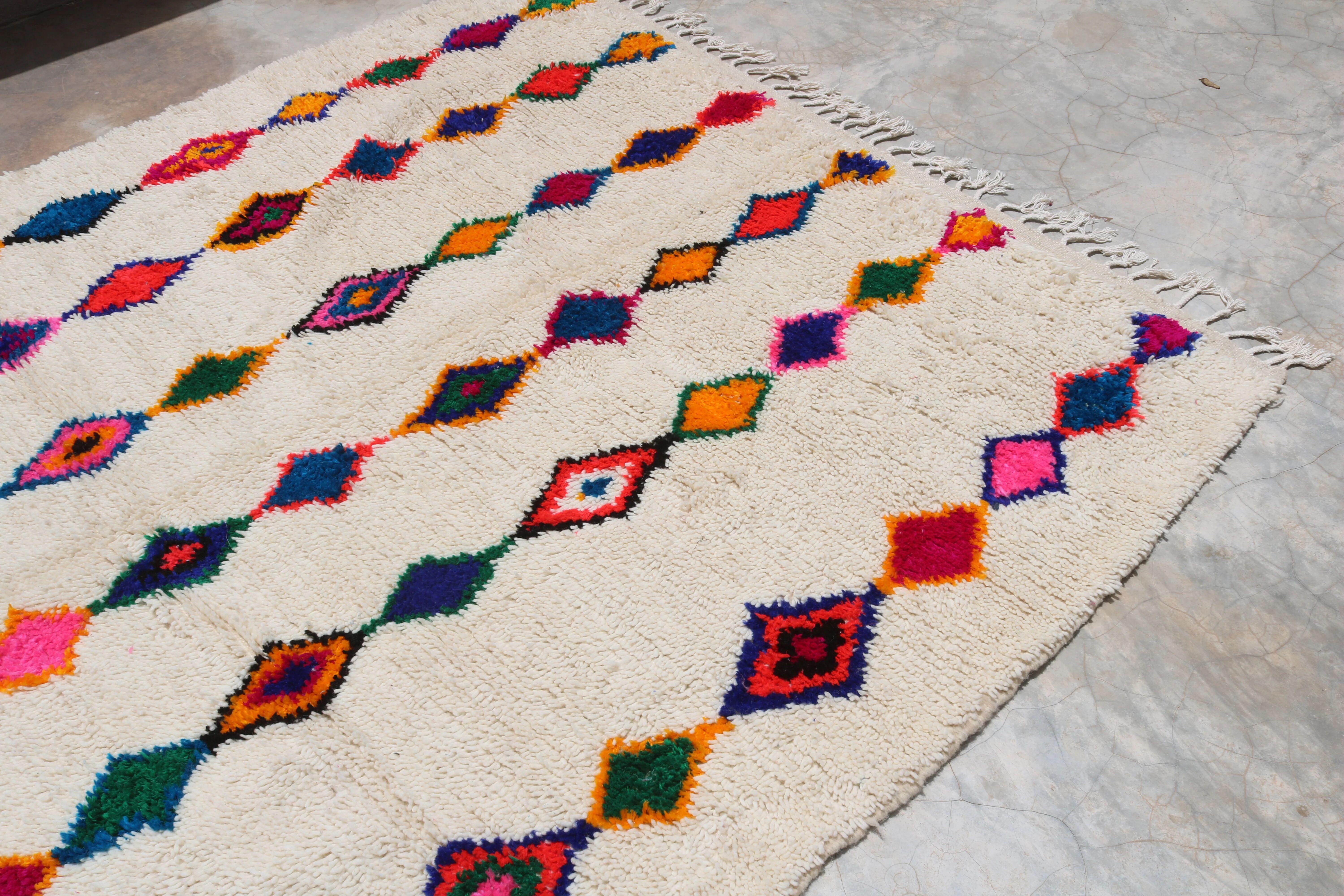 Large handmade colourful rug, 295 x 195 cm - G1087