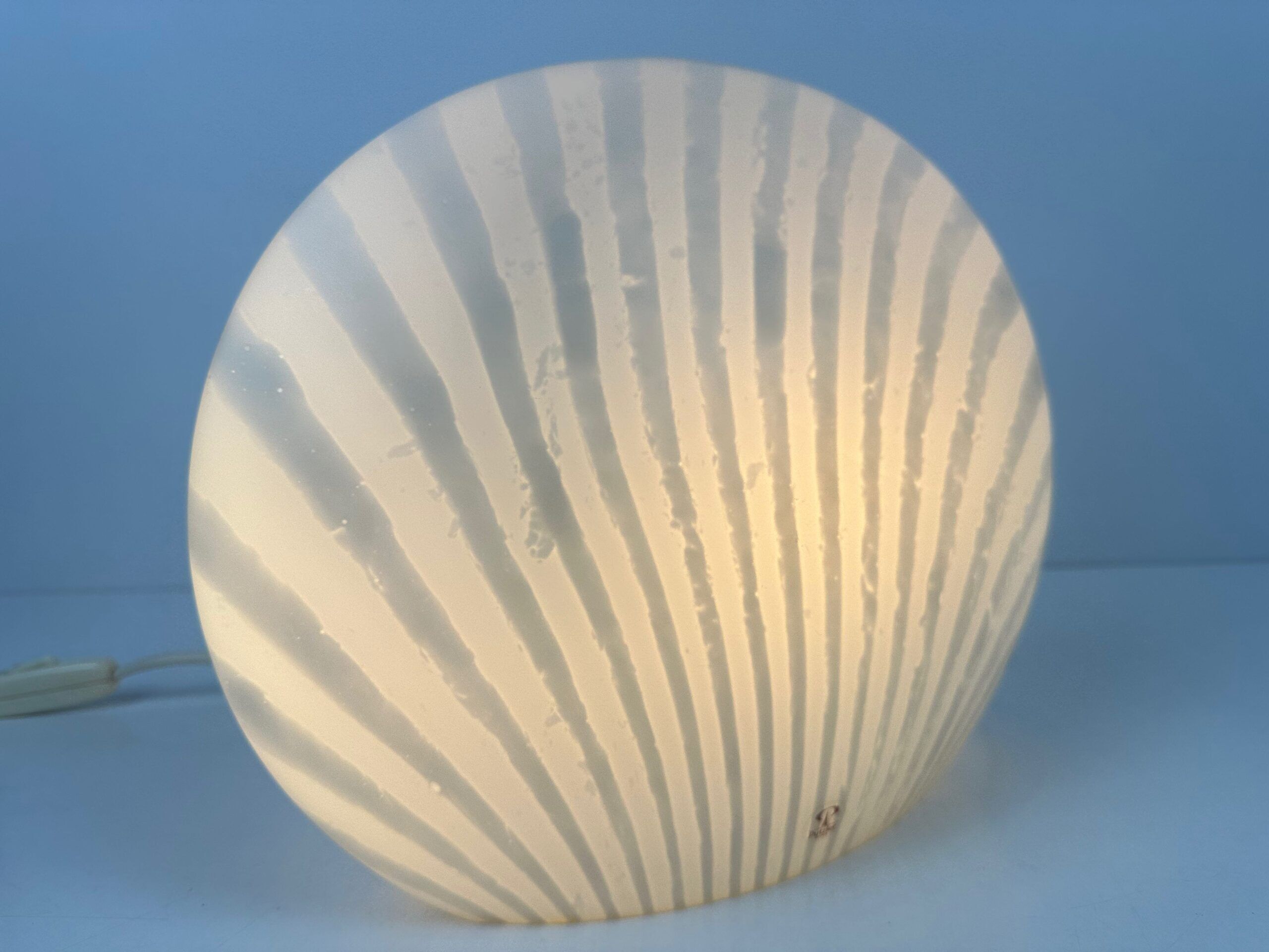 Peill & Putzler zebra shell table lamp
