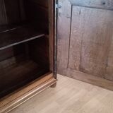 Buffet bas vintage 1700 en bois de chêne. Commode rustique en bois