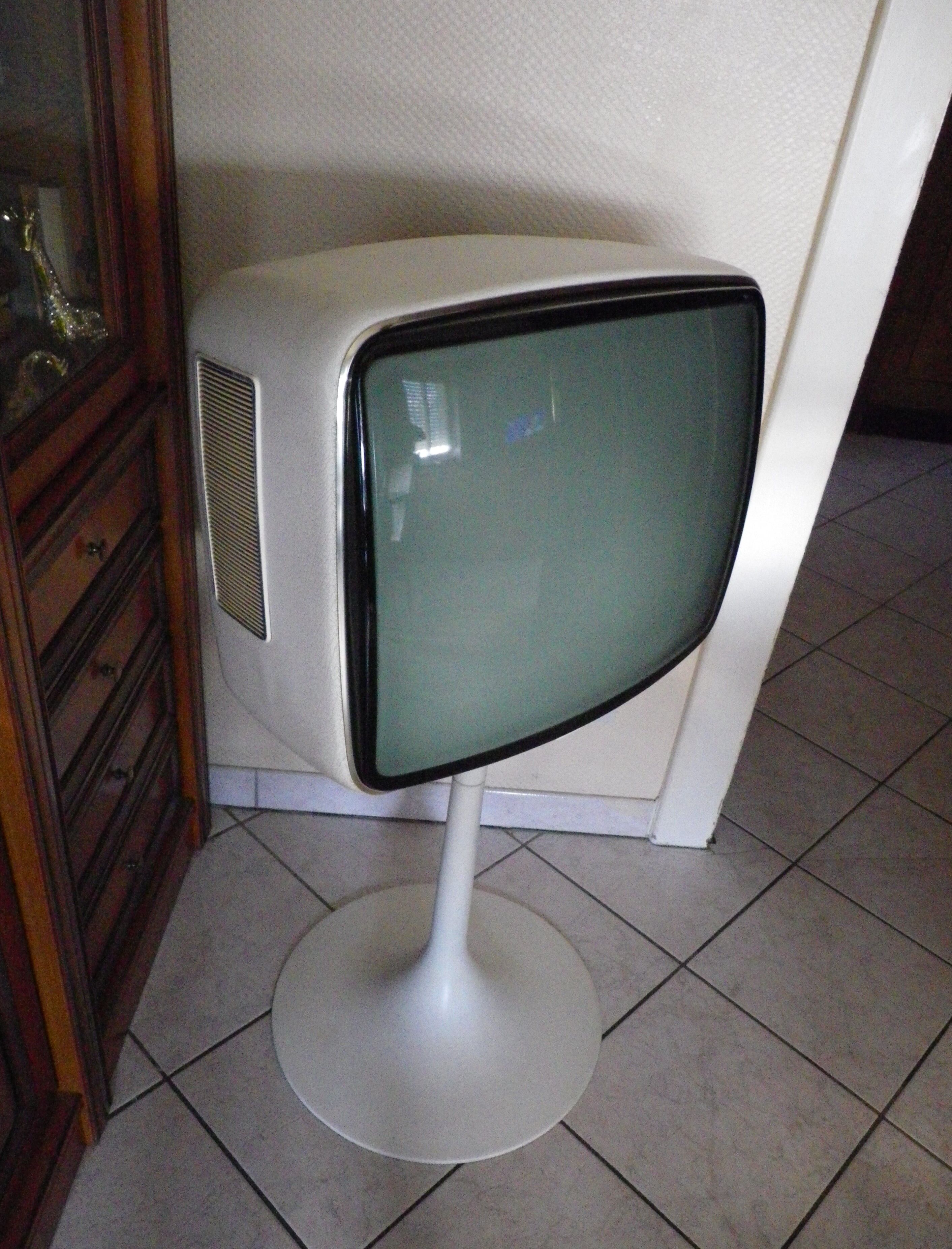 TV Space age