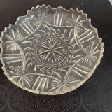 Chiseled glass fruit cup