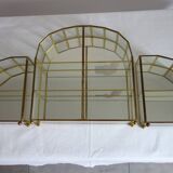 Ensemble de 3 vitrines laiton doré, verre, miroir années 60