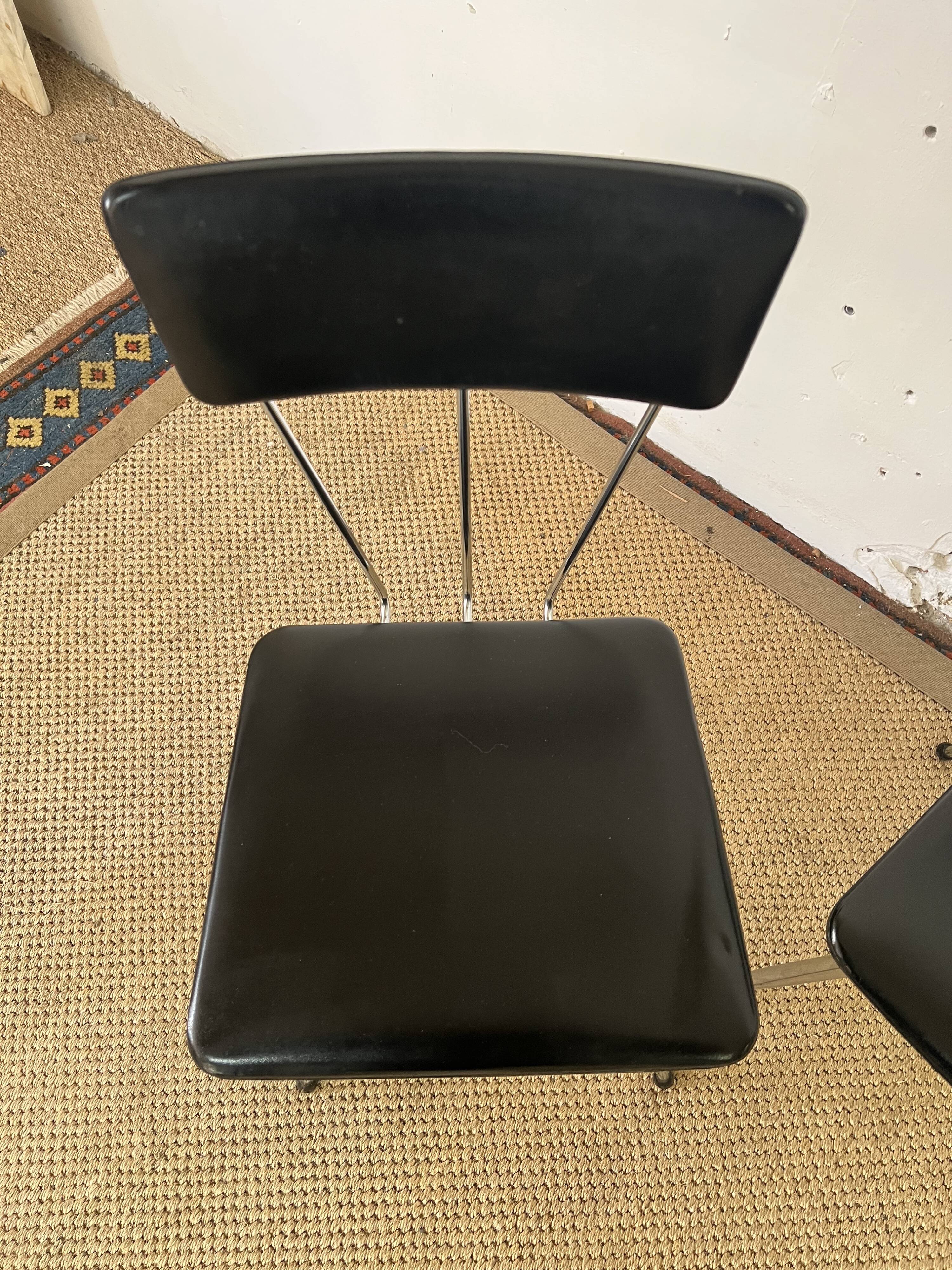 Lot de 3 chaises vintage Soudexvinyl