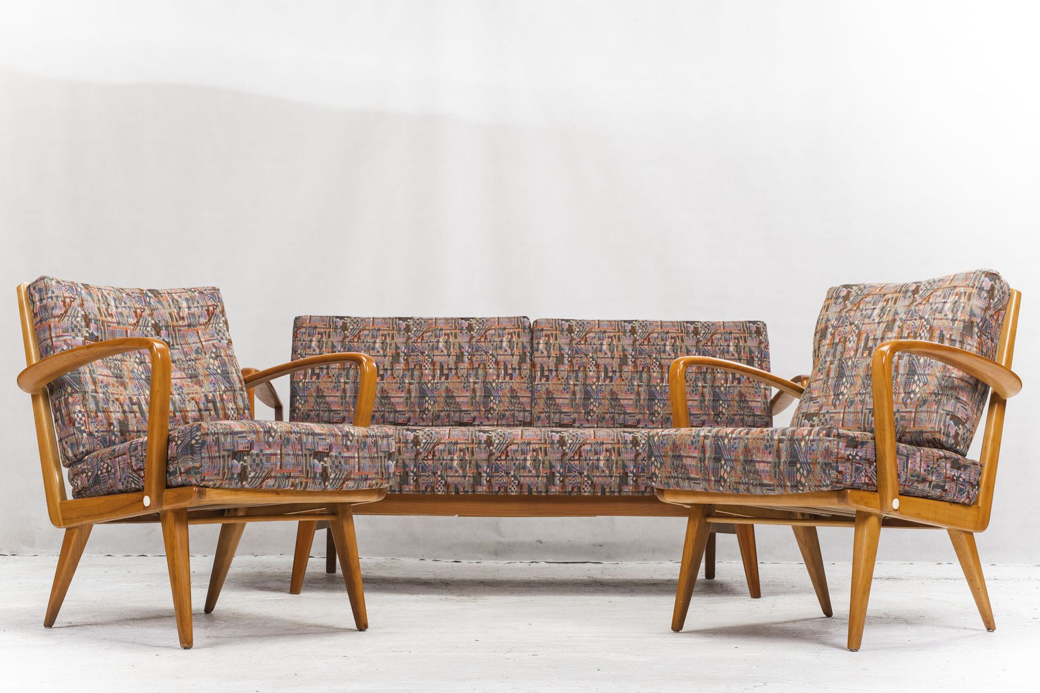 Antimott Easy Chairs & Daybed in Cherry by Walter Knoll / Wilhelm Knoll for Knoll Inc. / Knoll Inte