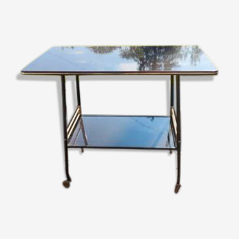 Rolling service table in Formica