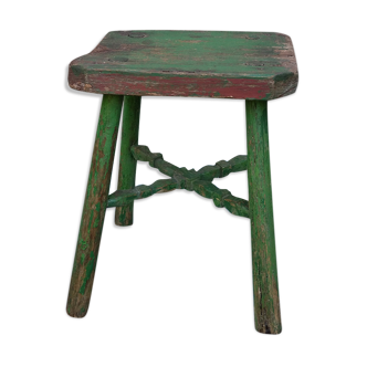 Tabouret ancien en sapin art populaire