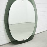 Grand miroir vintage en verre vert fumé de l'ère spatiale par Veca