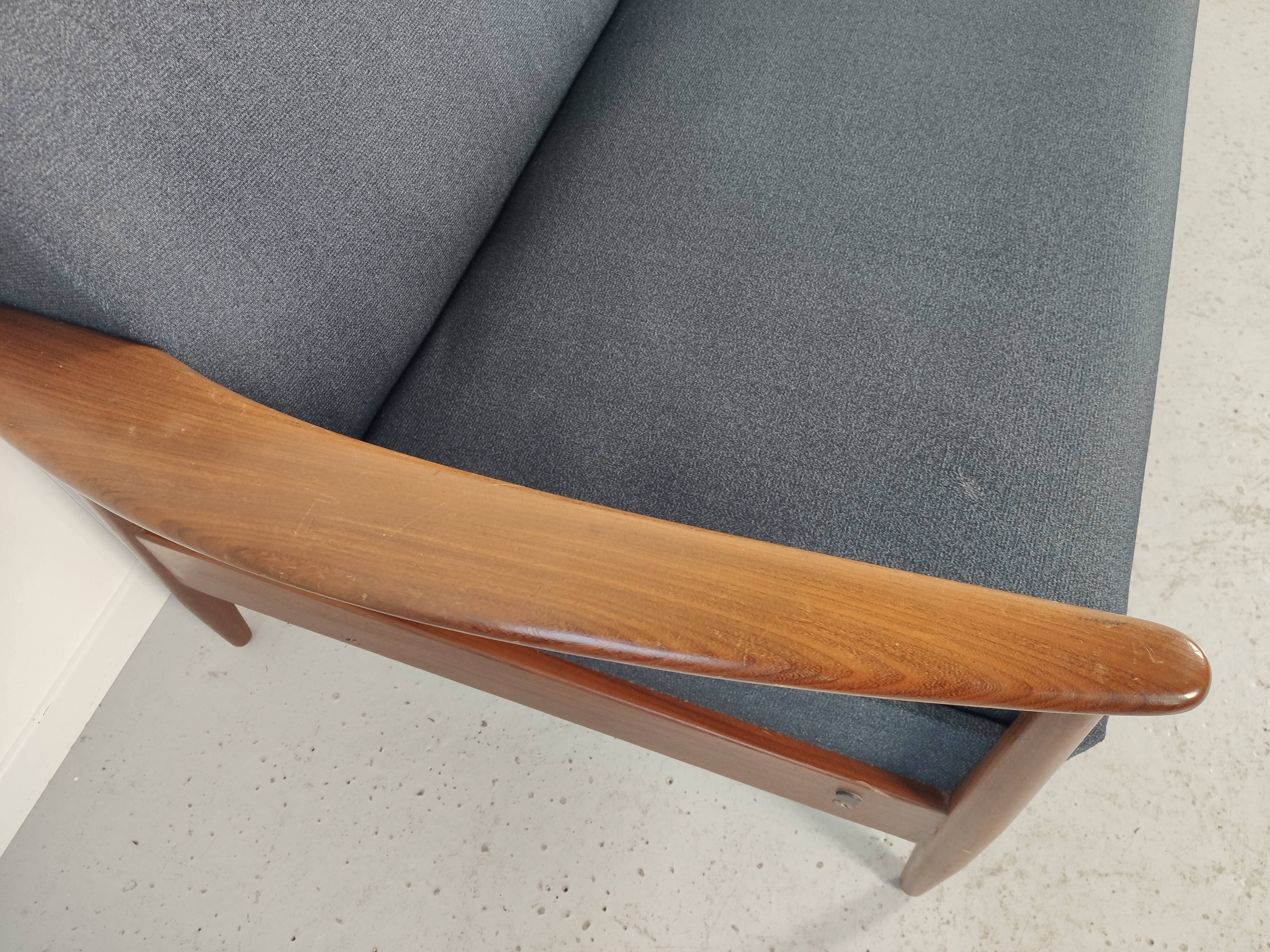 Vintage Scandinavian convertible sofa 50/60s