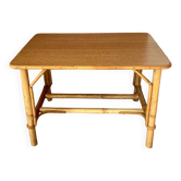 Petite table en rotin