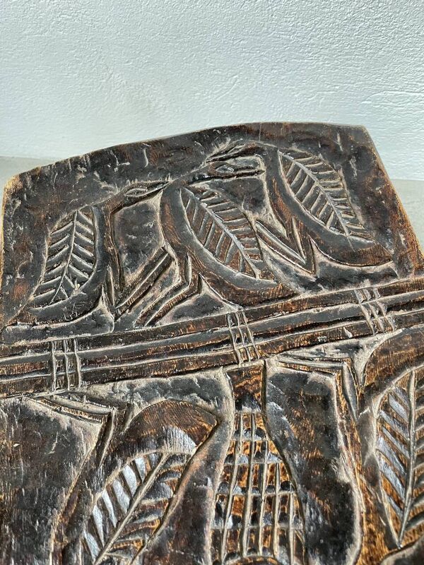 Tabouret repose-pieds africain