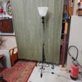 Wrought iron lamppost tripod art deco