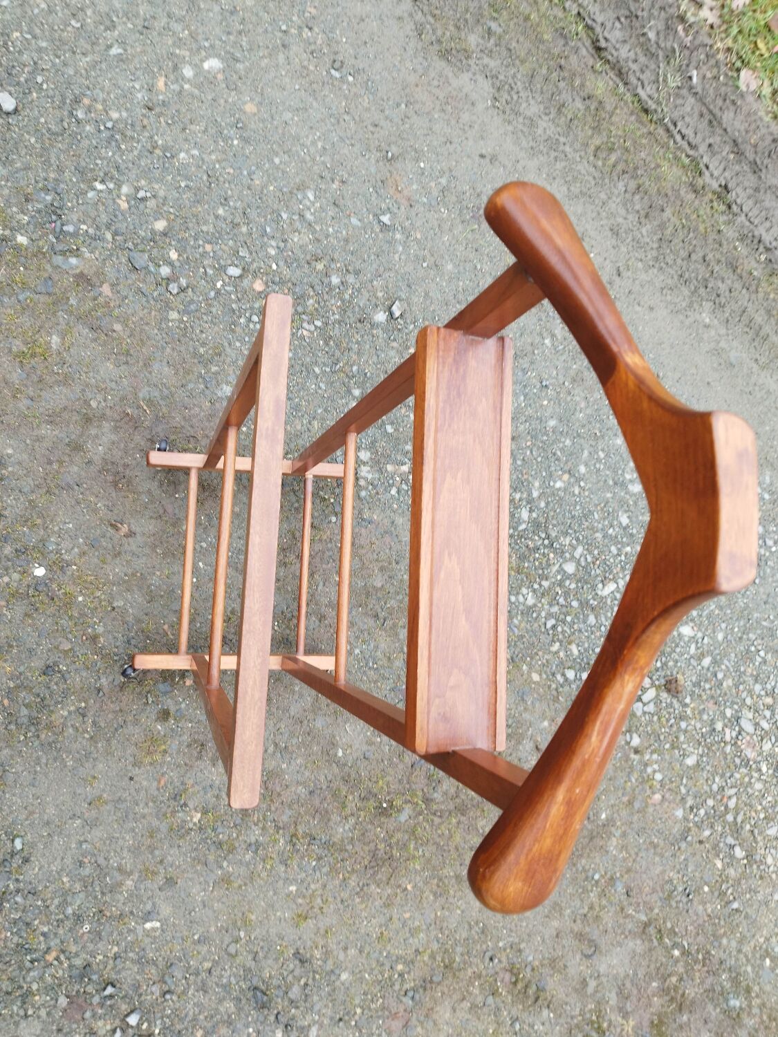 Double wooden night valet