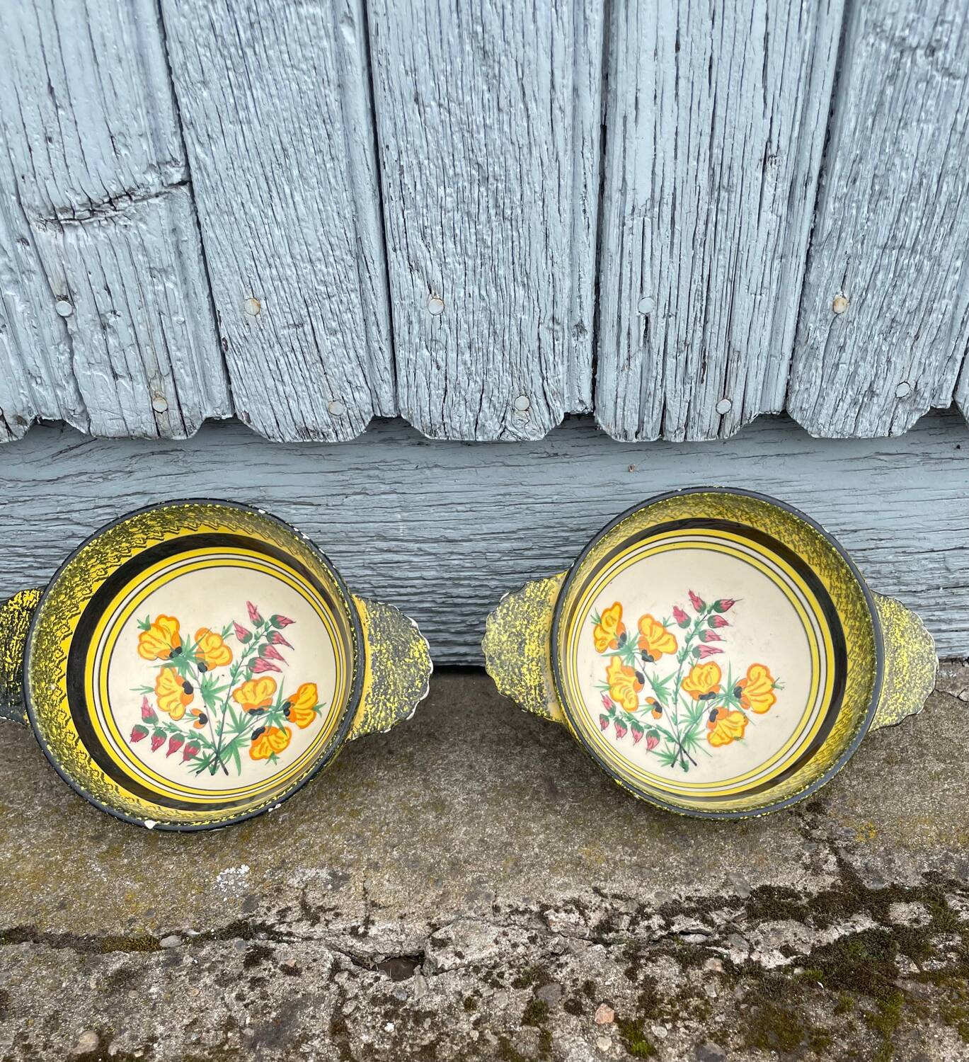 Henriot Quimper France bowl with ear handles