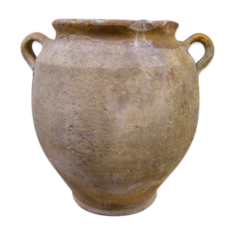 Old grease pot