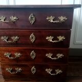 English-style chest of drawers