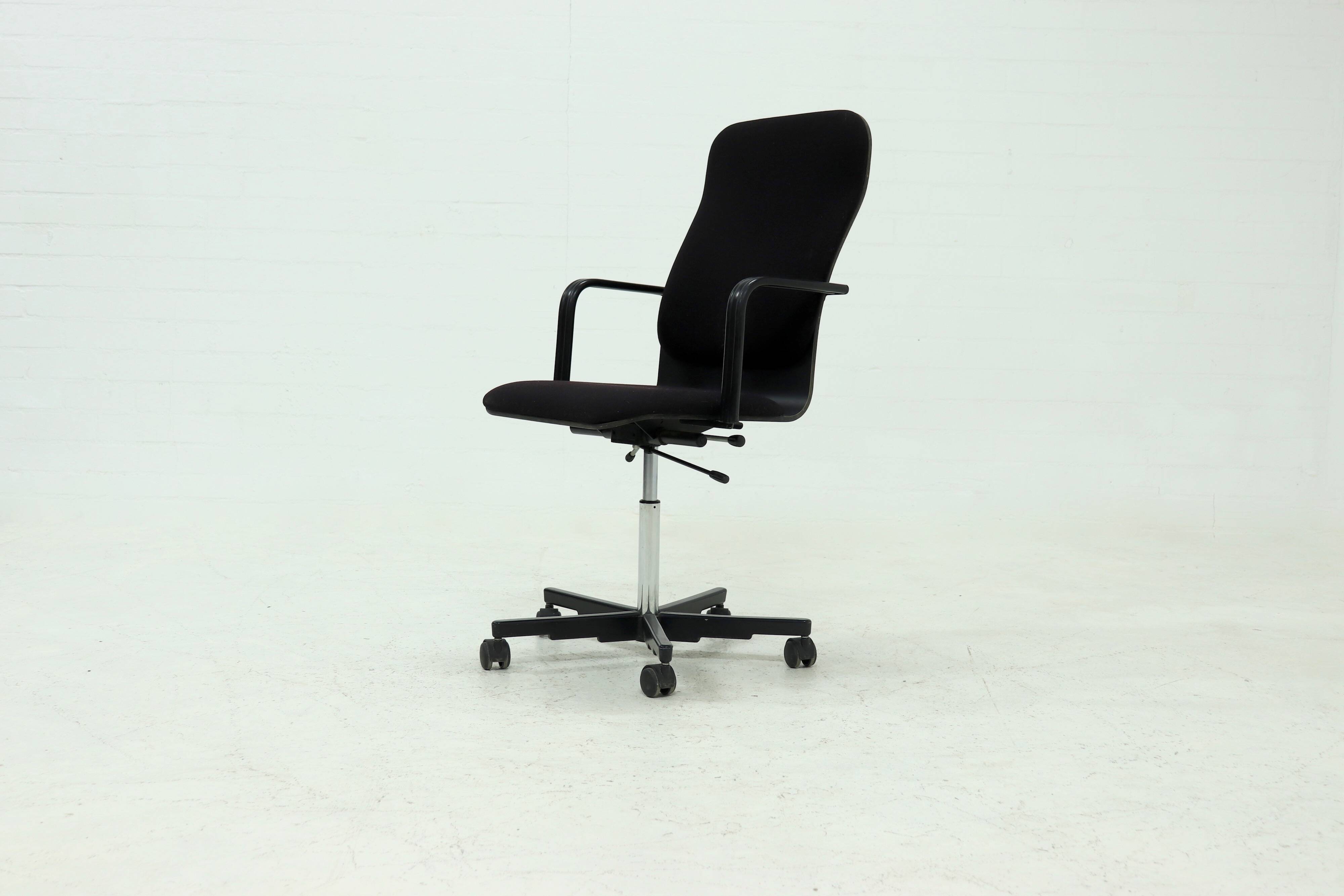 Sirkus Office Armchair by Yrjö Kukkapuro for Avarte 1980s