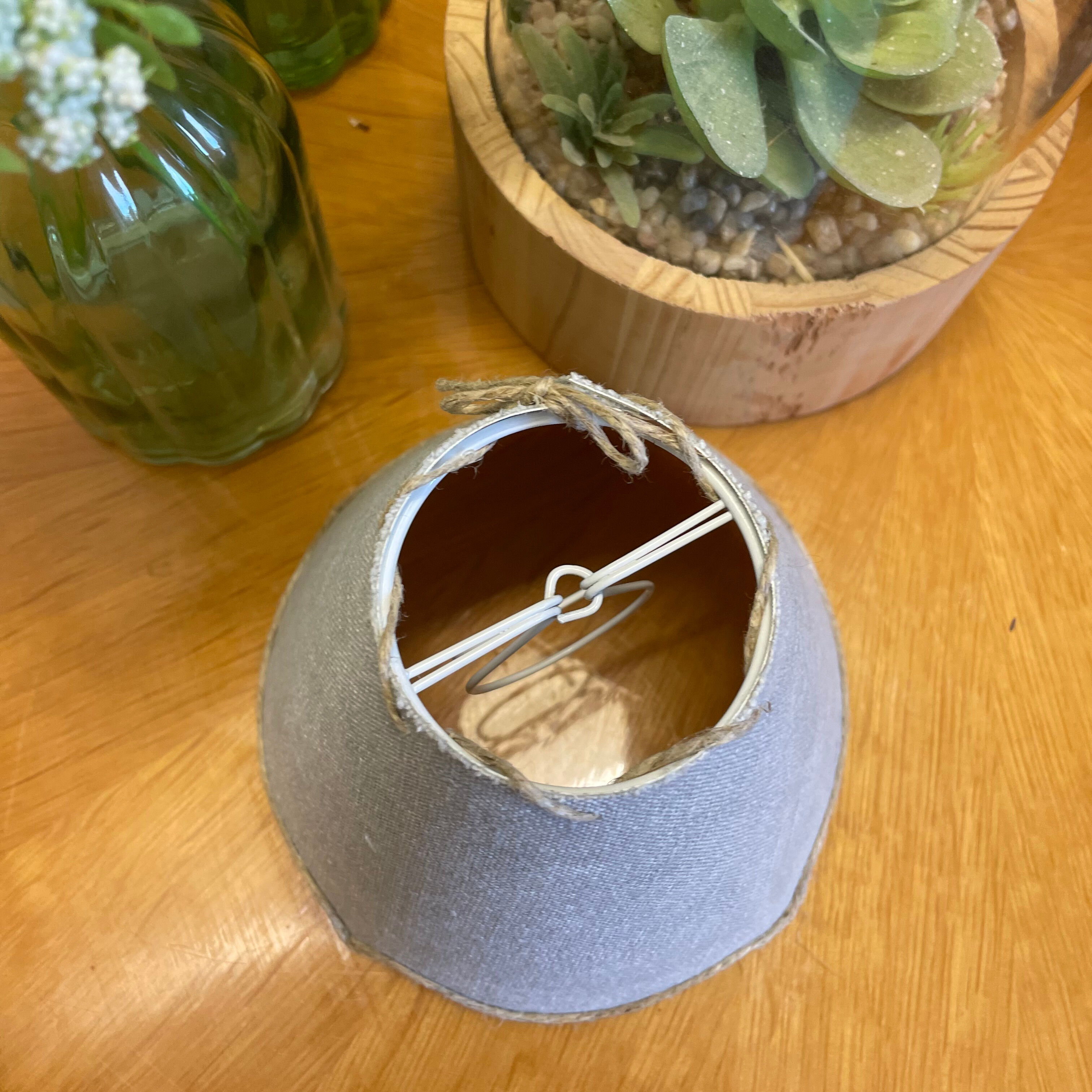 Lampshade flax festoons