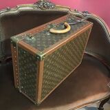 Louis vuitton suitcase