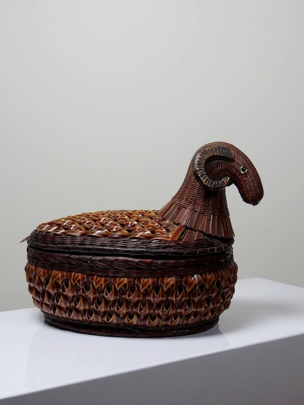 Vintage Woven Bamboo/Rattan Ram Box Shanghai Handicrafts China 70s