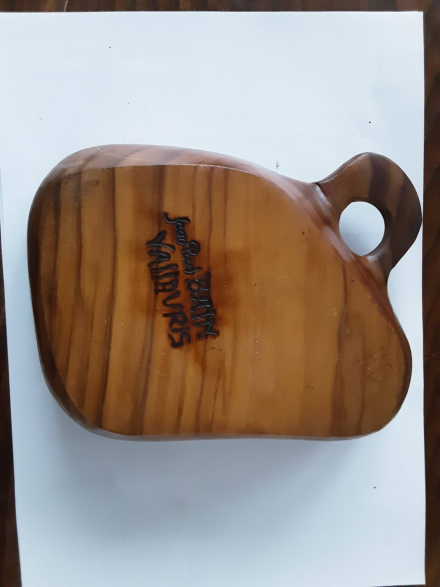 Olivier wood pocket bowl signed Jean Paul Bain Vallauris