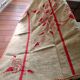 Nappe brodée tissu ancien 131 x 156 cm