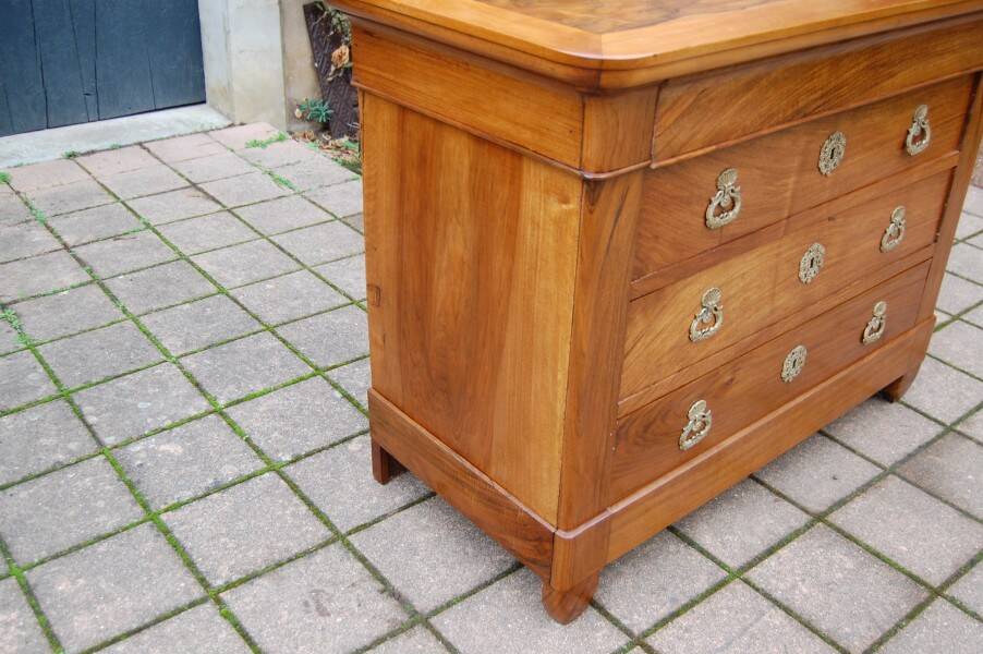 commode d époque louis philippe en noyer du 19e siécle