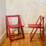 Folding chairs red color