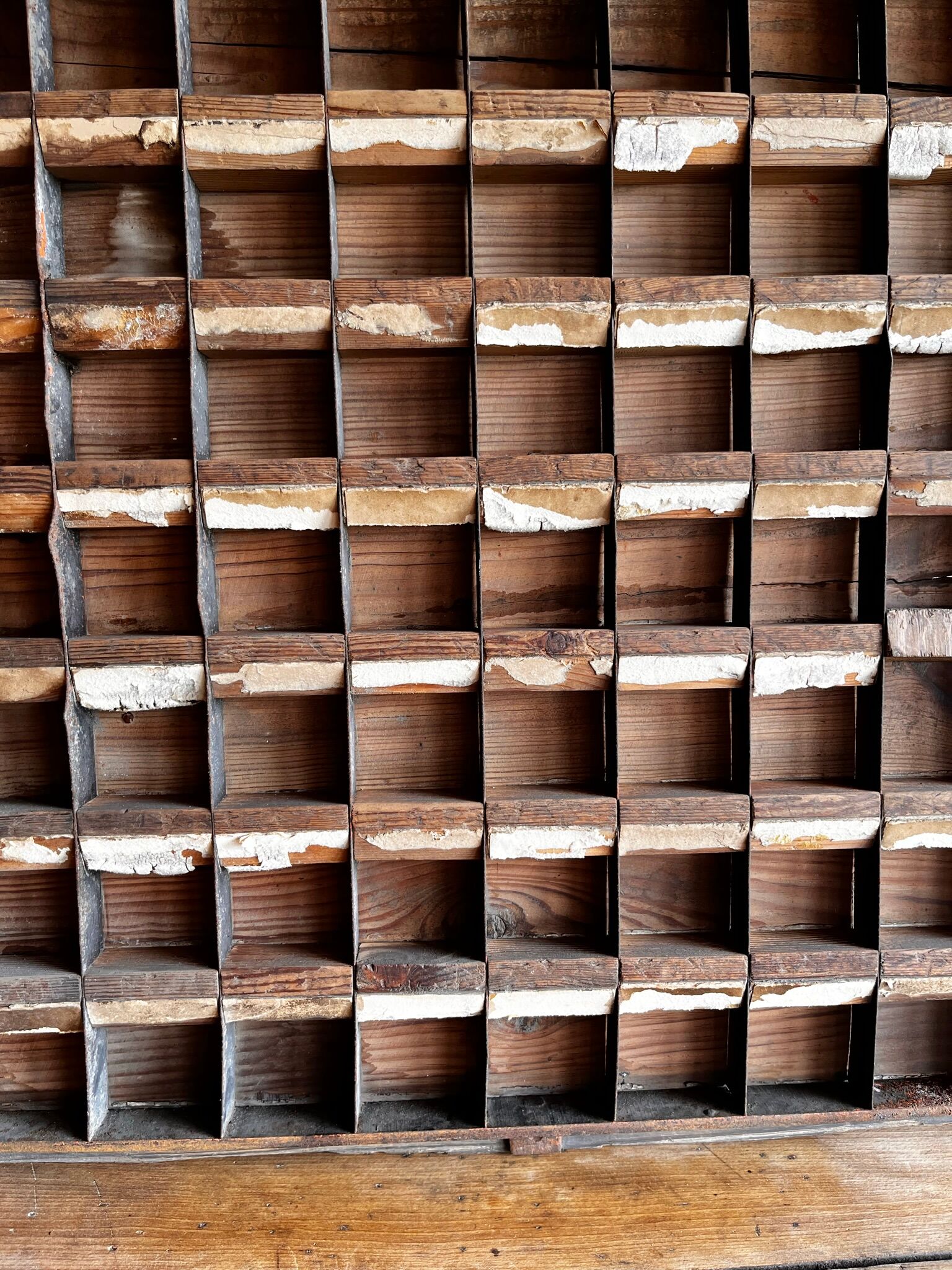 Metal and wood printing locker