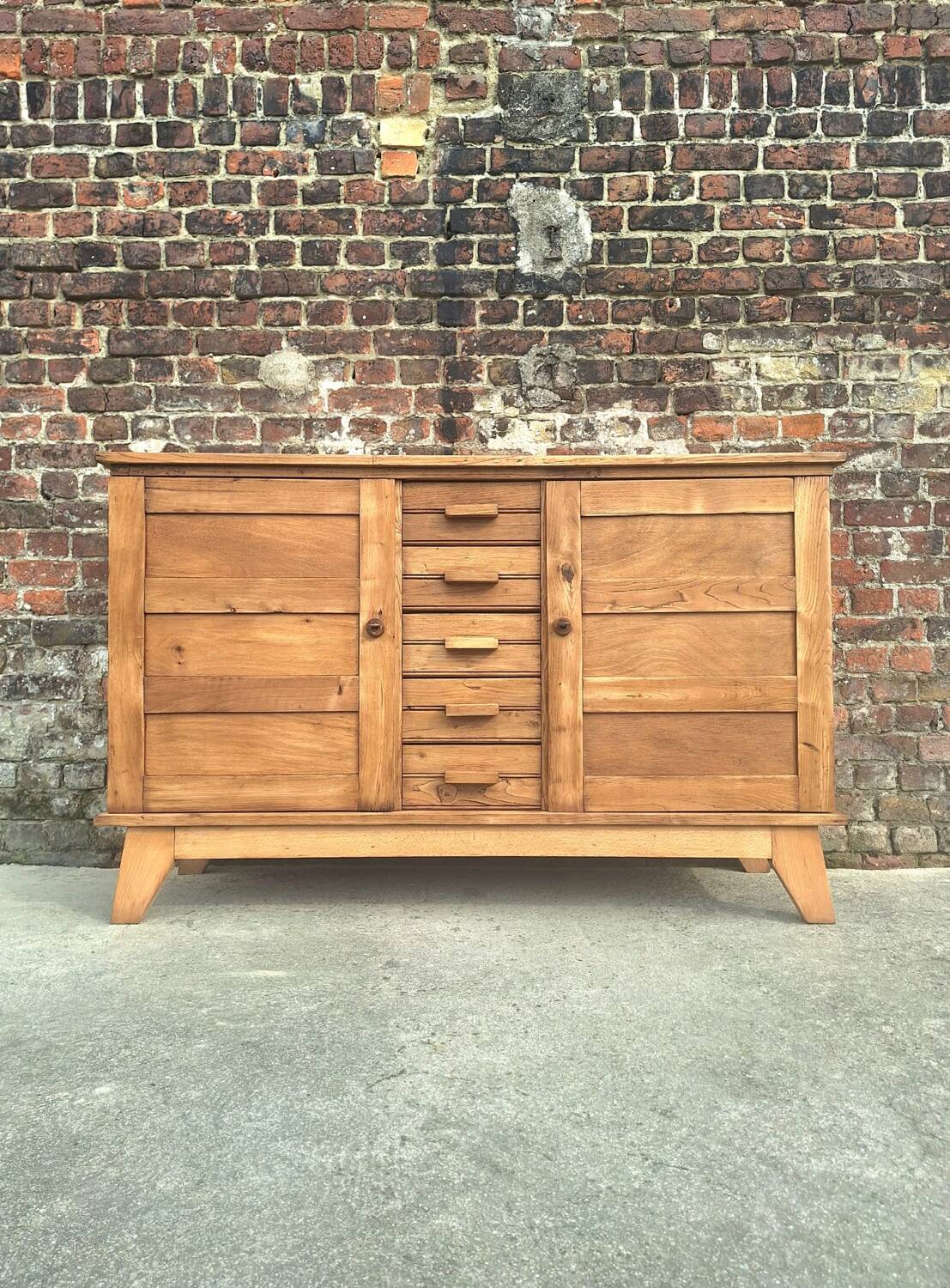 Buffet reconstruction René Gabriel vintage, meuble ancien dit de sinistrés