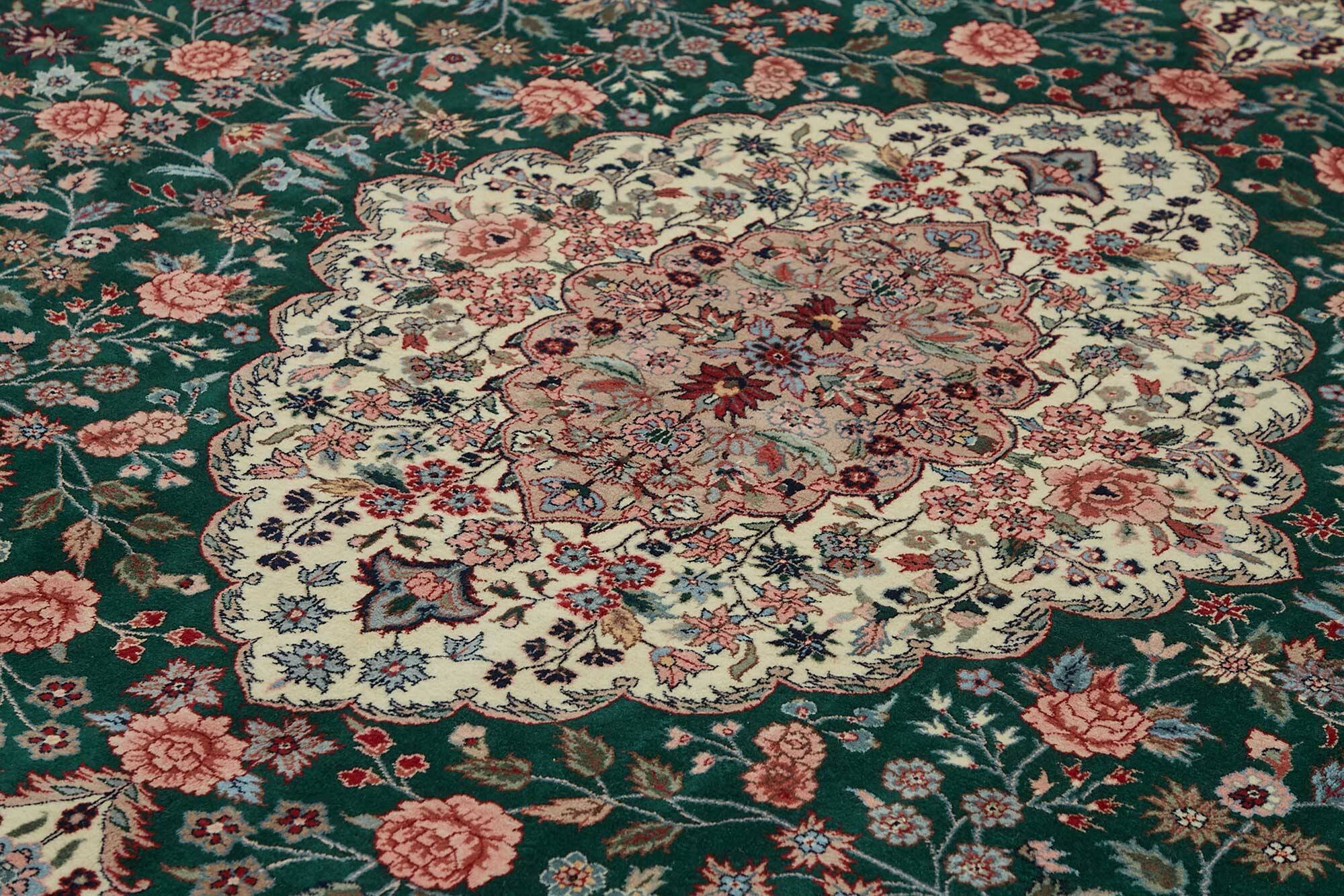 Turkish Handknotted Wool Oushak Rug 295 cm x 417 cm