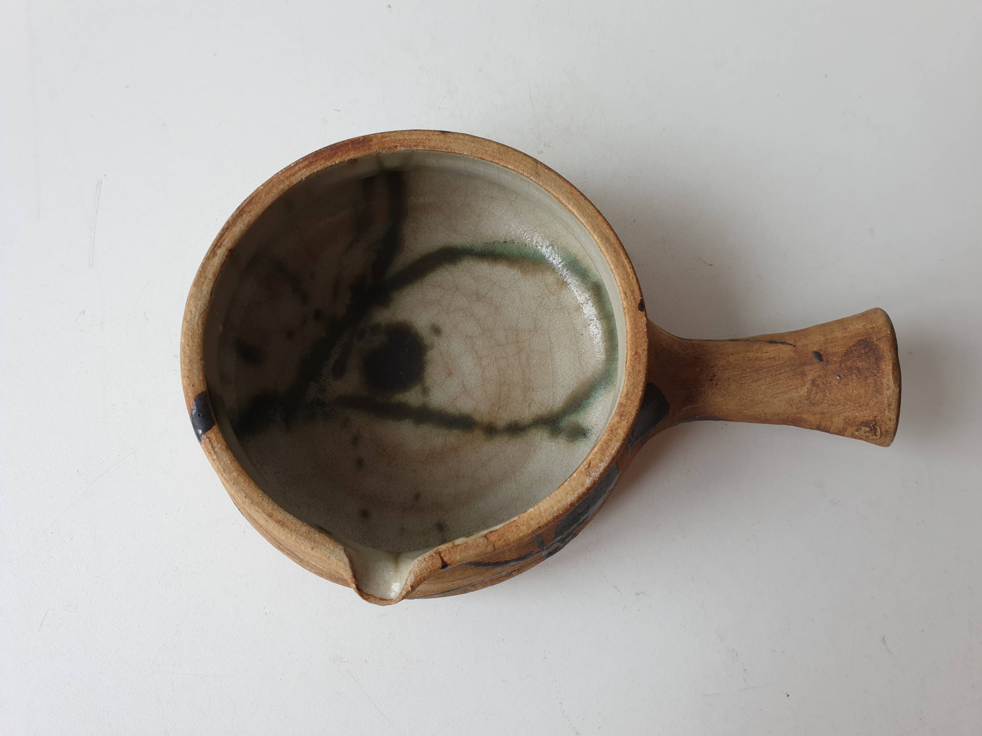 Ceramic fondue pot signed La colombe (Vallauris) 1970s