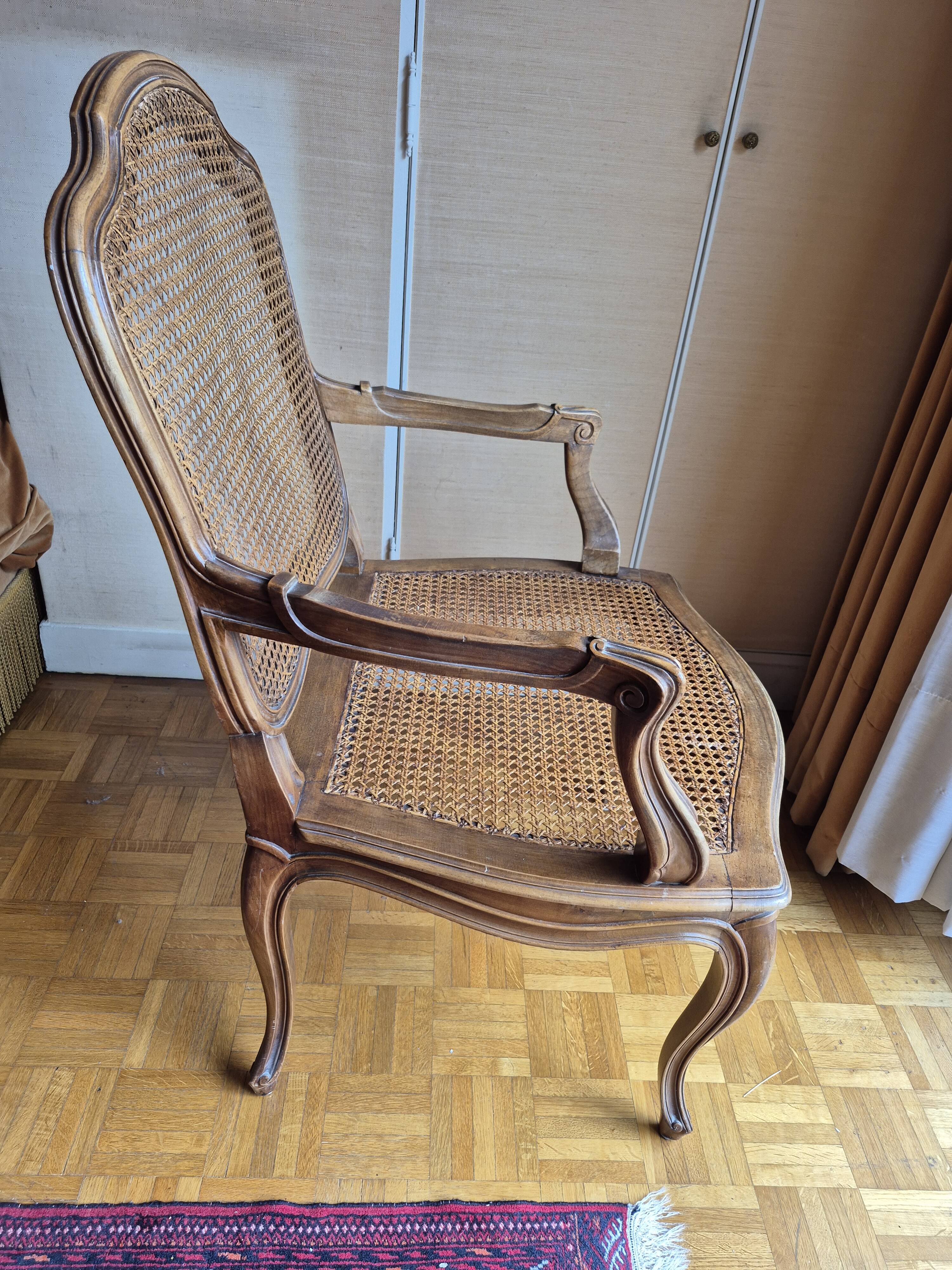 Louis XV style fluted cabriolet armchair