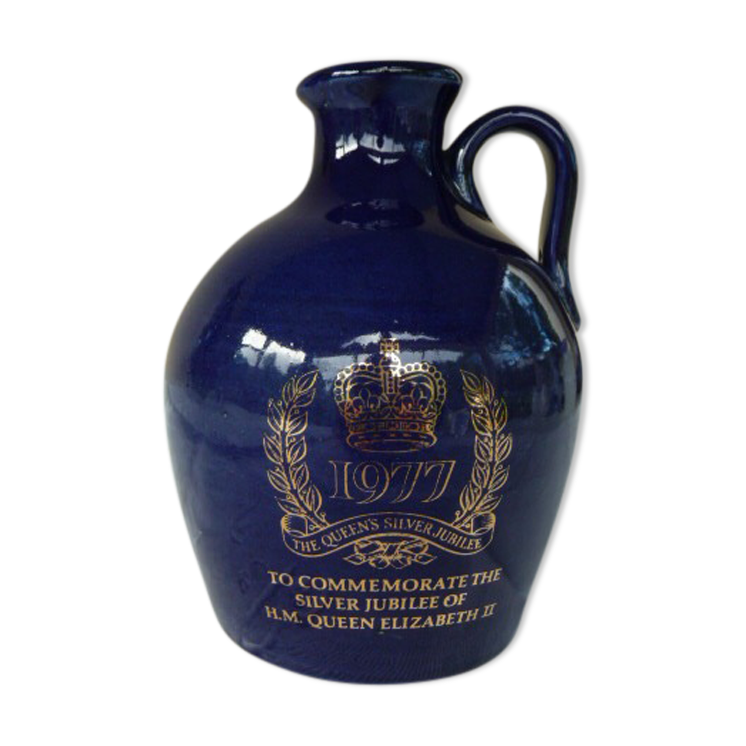 Small ceramic jug: Jubilee 1977 Queen Elizabeth II