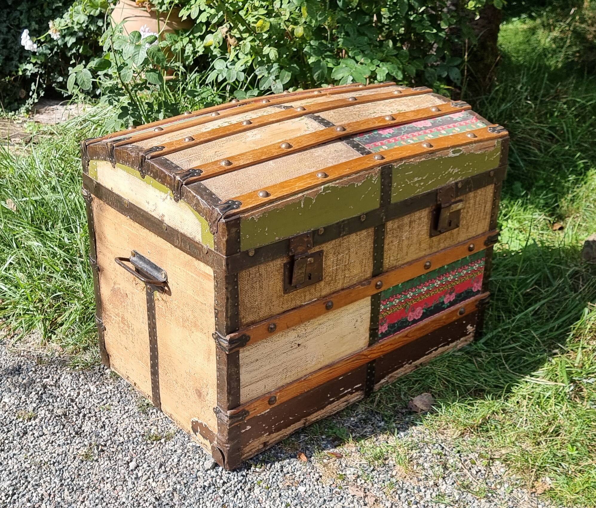 Wooden trunk vintage patchwork decor