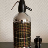 Old vintage siphon Scottish fabrics kitsch of the brand "auto-siphon" Paris.