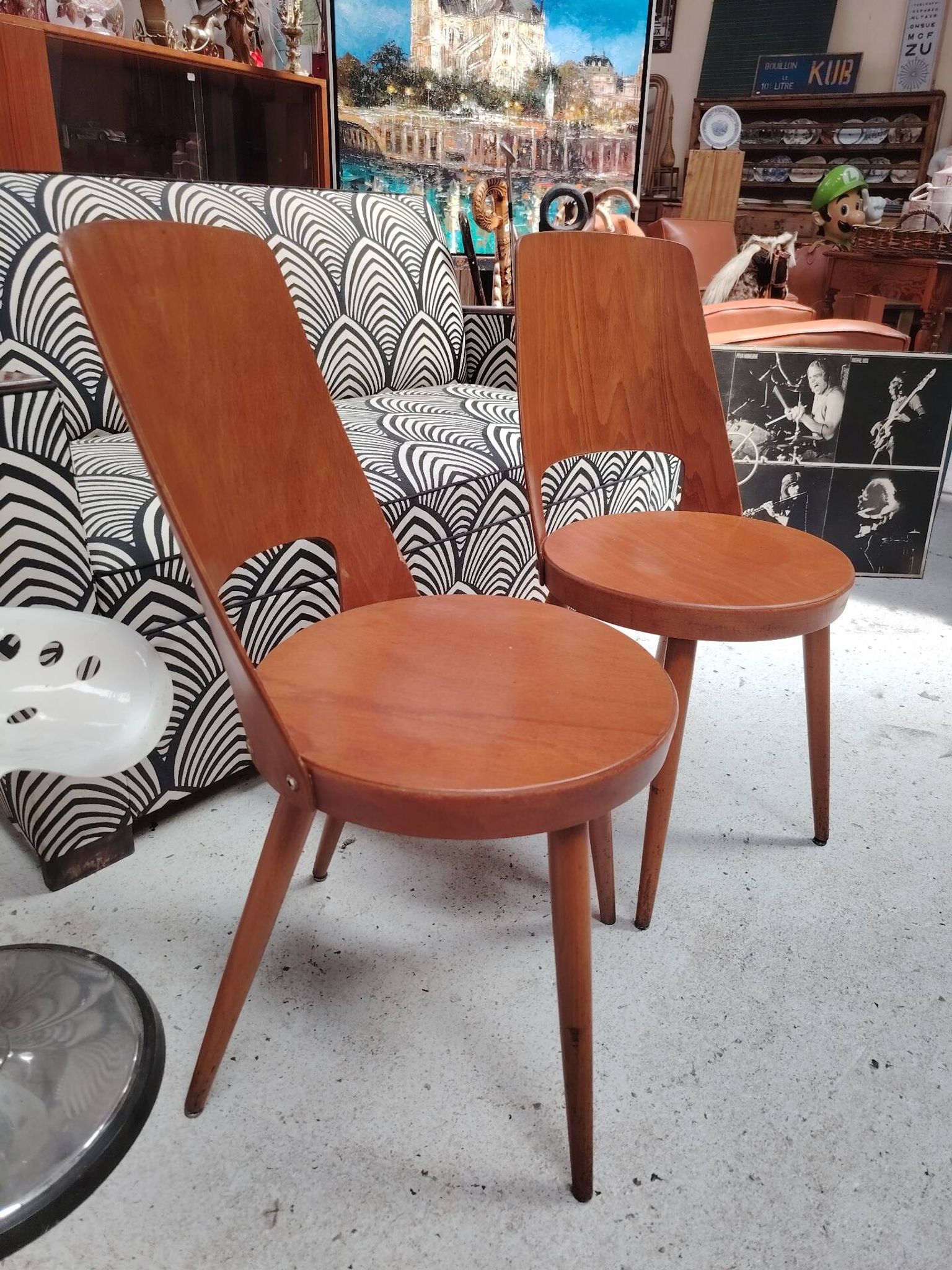 Pair of Scandinavian chairs with round seats, 1950s