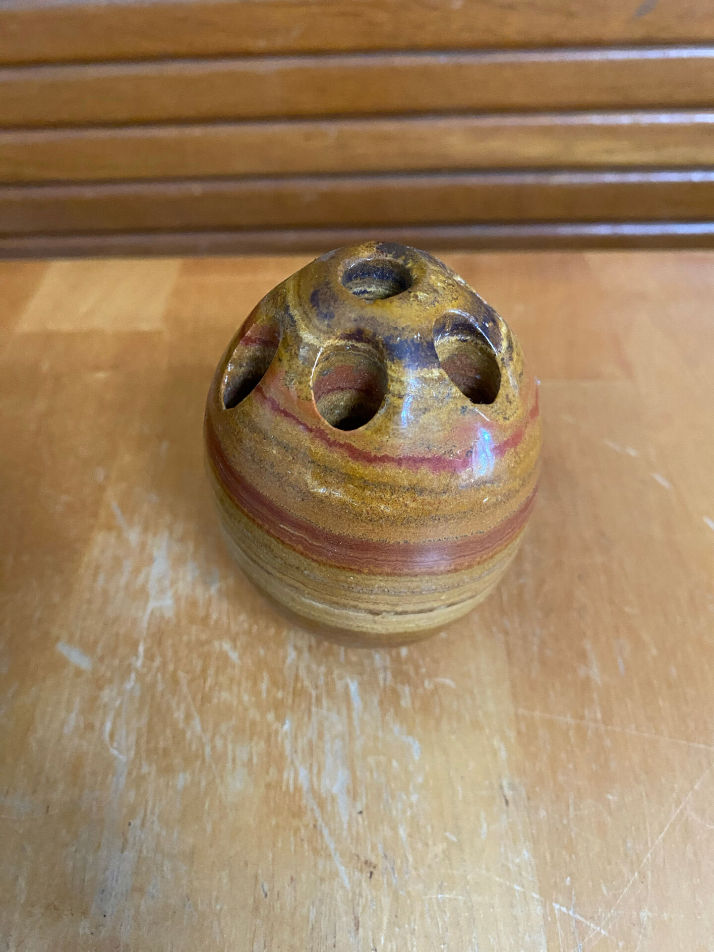 Vintage Hard Stone Onyx Egg Flower Holder