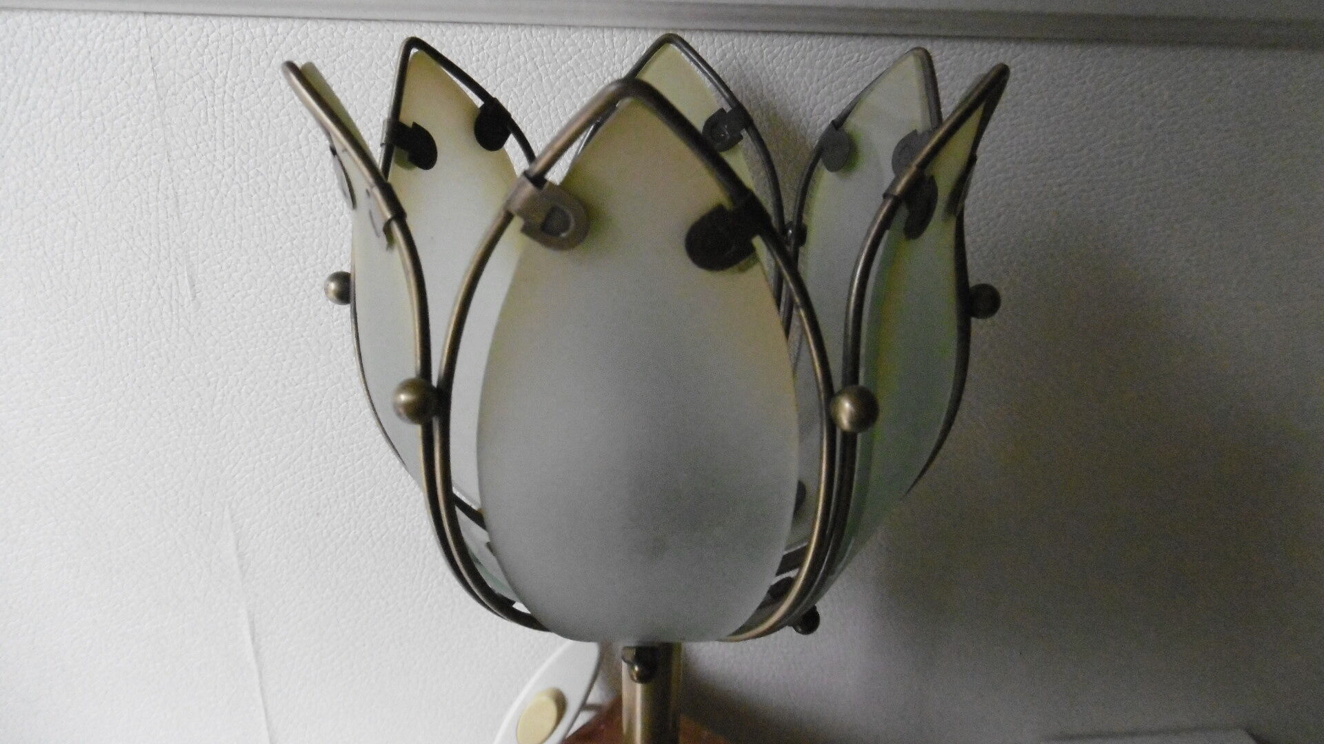 Vintage 1950 laying lamp