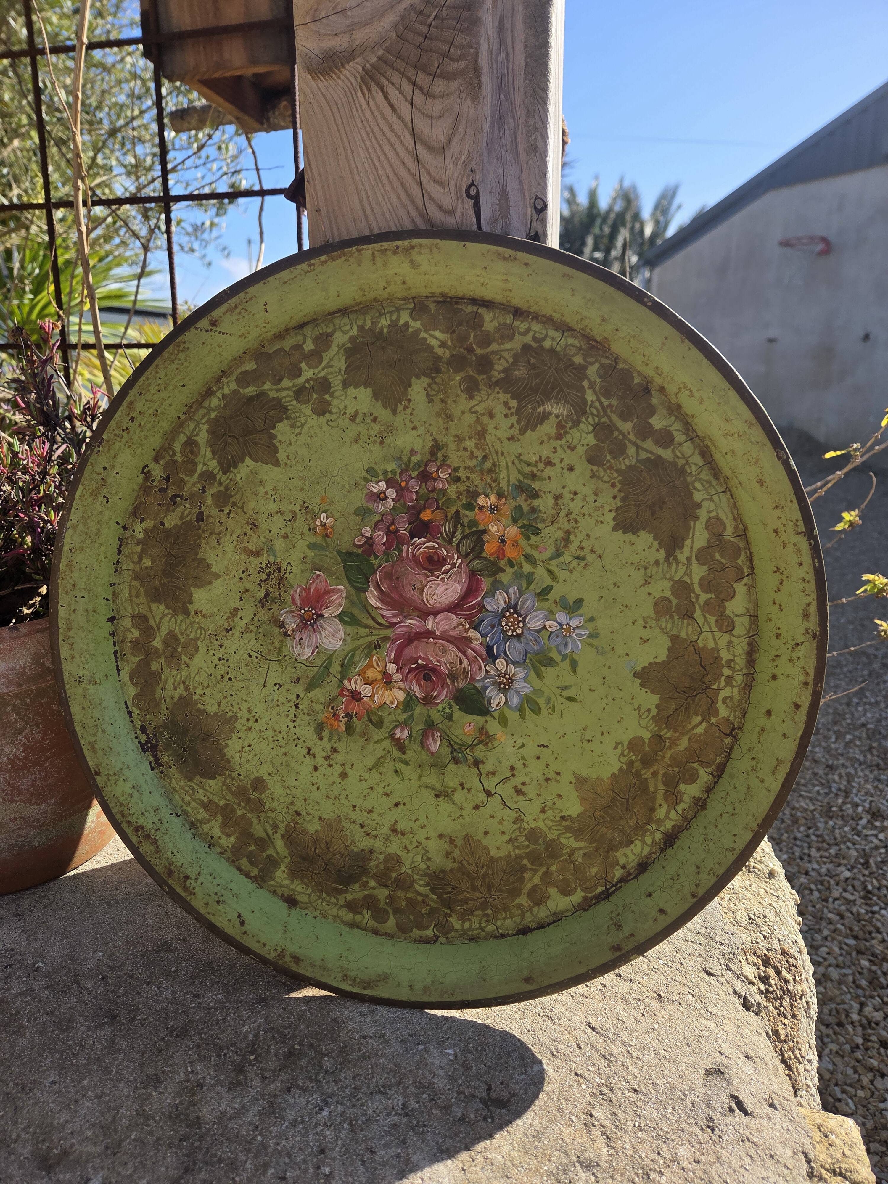 Plateau metal décor floral