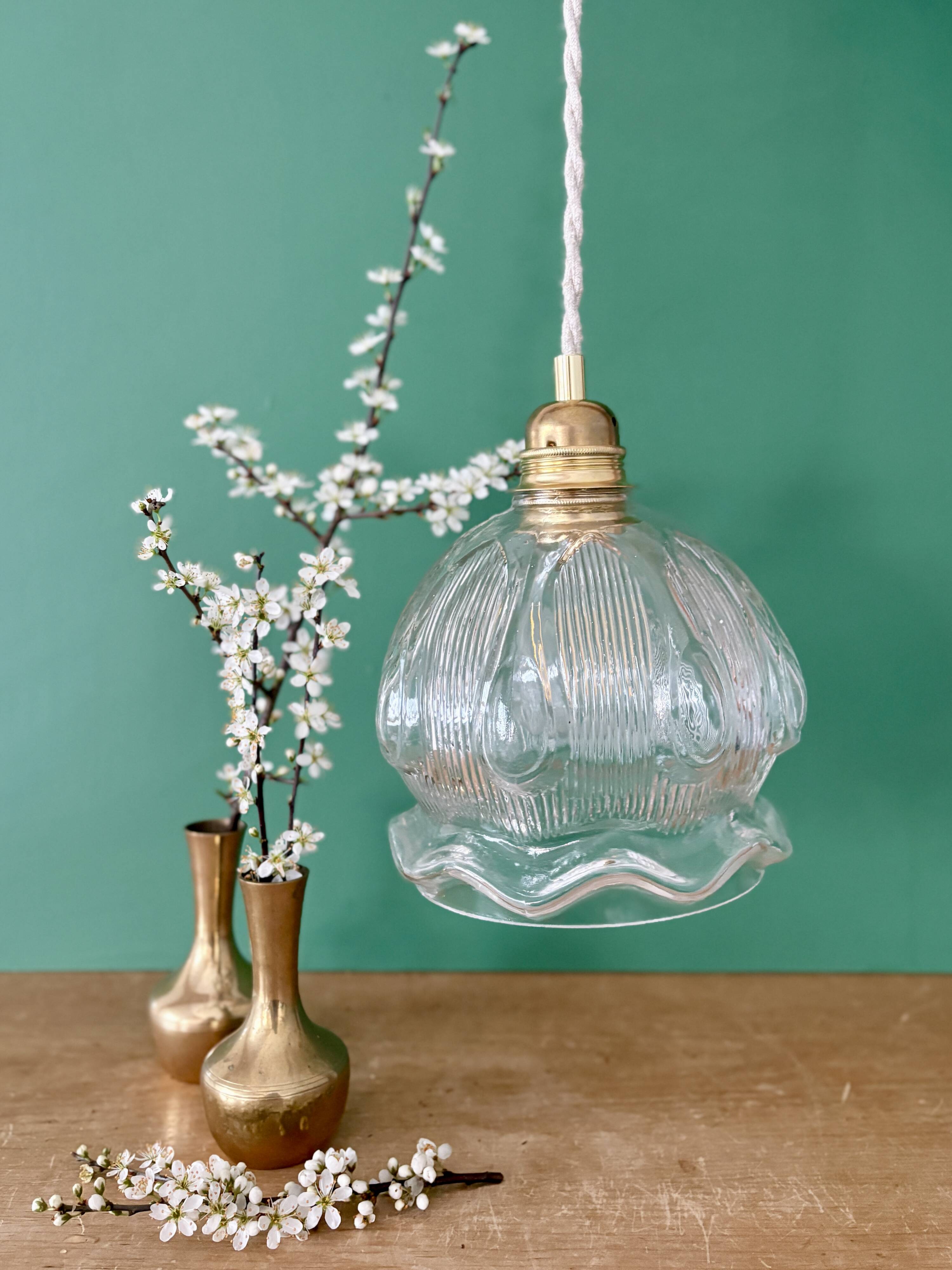 Vintage transparent glass suspension globe