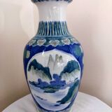 Hand-painted chinese vase