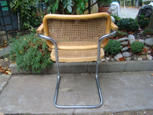 Fauteuil Cesca B64 par Marcel Breuer